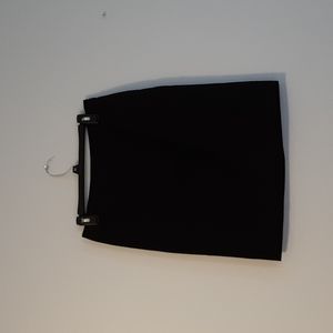Black Anne Klein stretch skirt sz 6